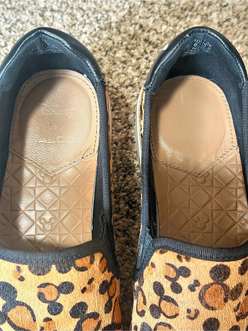 Disney Aldo Mickey Mouse Cheetah Slip-On Sneakers US 8 - Picture 6 of 11
